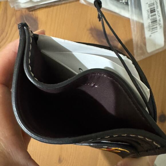 🐭❤️Disney X Coach Slim Id Card Case With Holiday Print - Picture 6 of 7